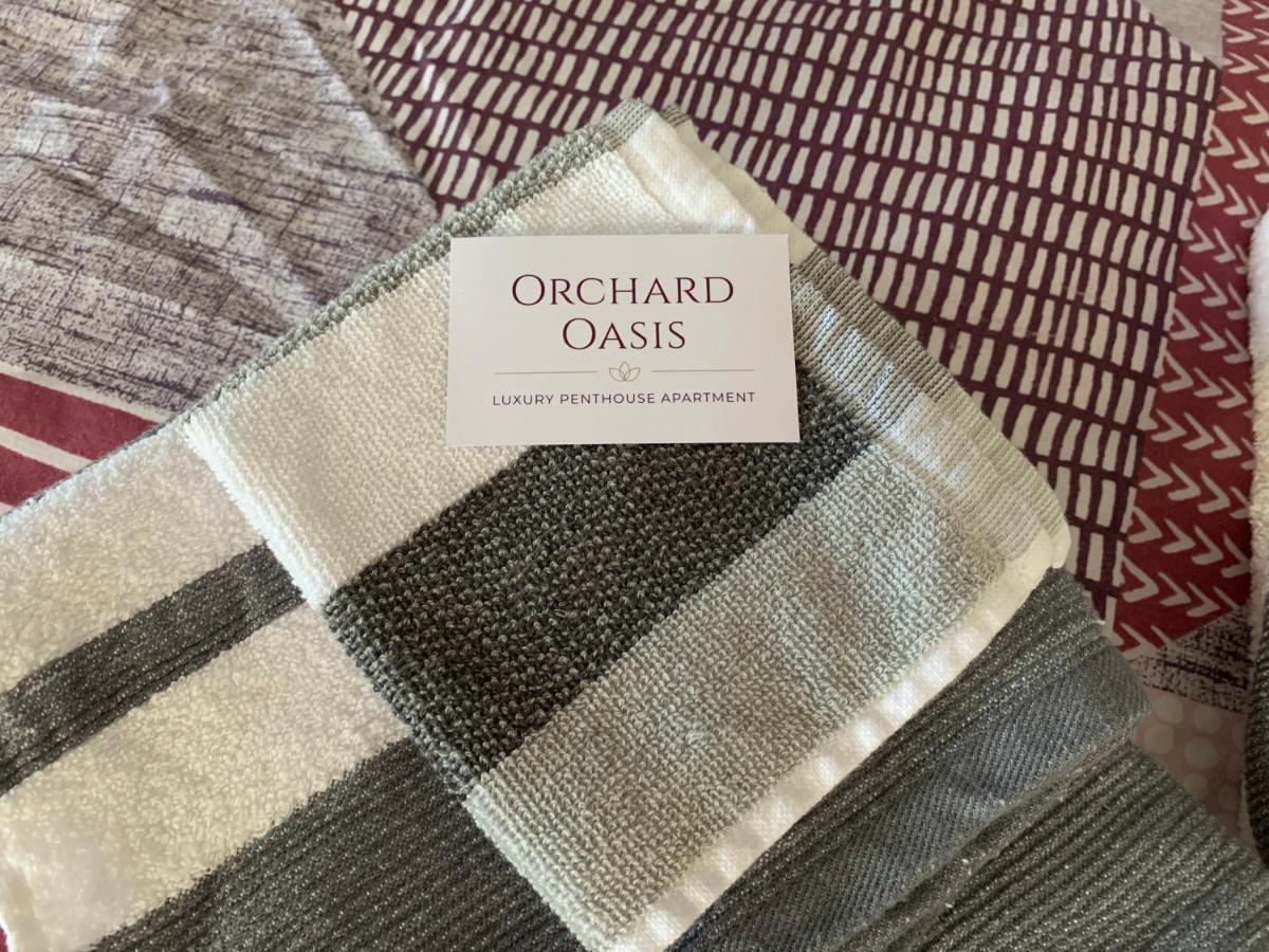 Orchard Oasis, Luxury Penthouse Getaway Lägenhet Coleraine Exteriör bild